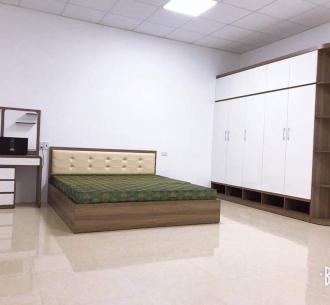 Có lên làm tủ áo gỗ công nghiệp không, thời gian sử dụng thế nào?