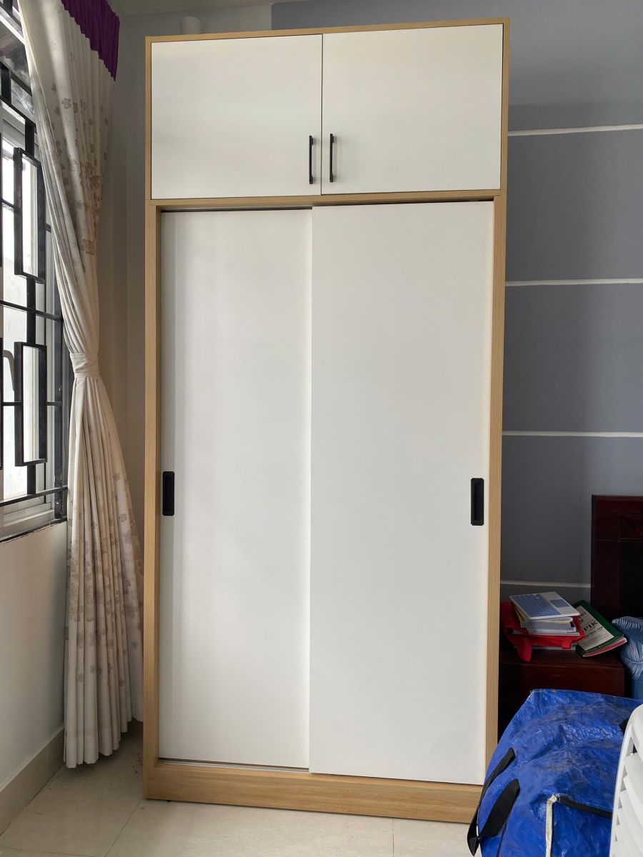 TỦ QUẦN ÁO CỬA LÙA